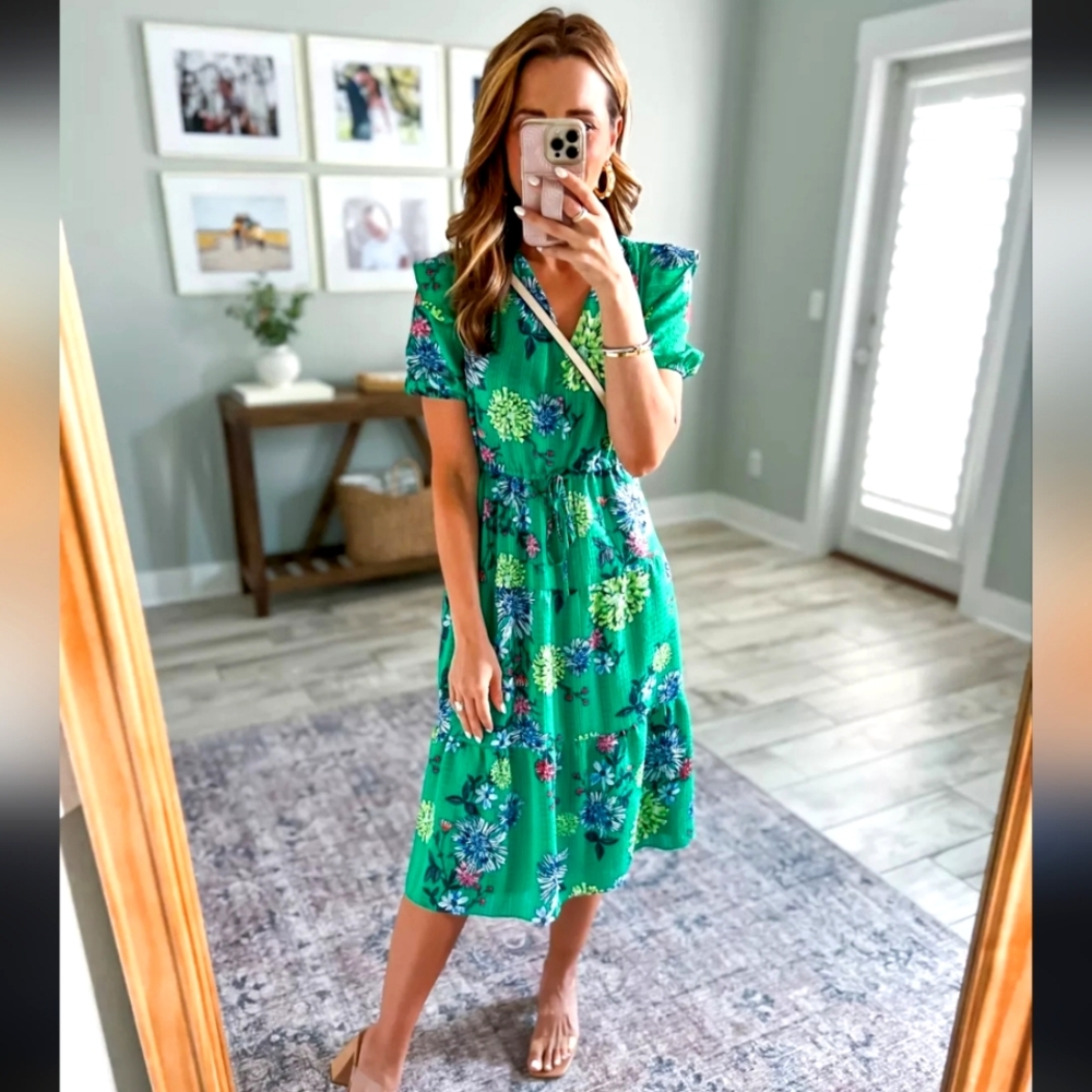 LOFT Green w Blue Floral Puffed Flutter Sleeve Tiered Midi  Dress